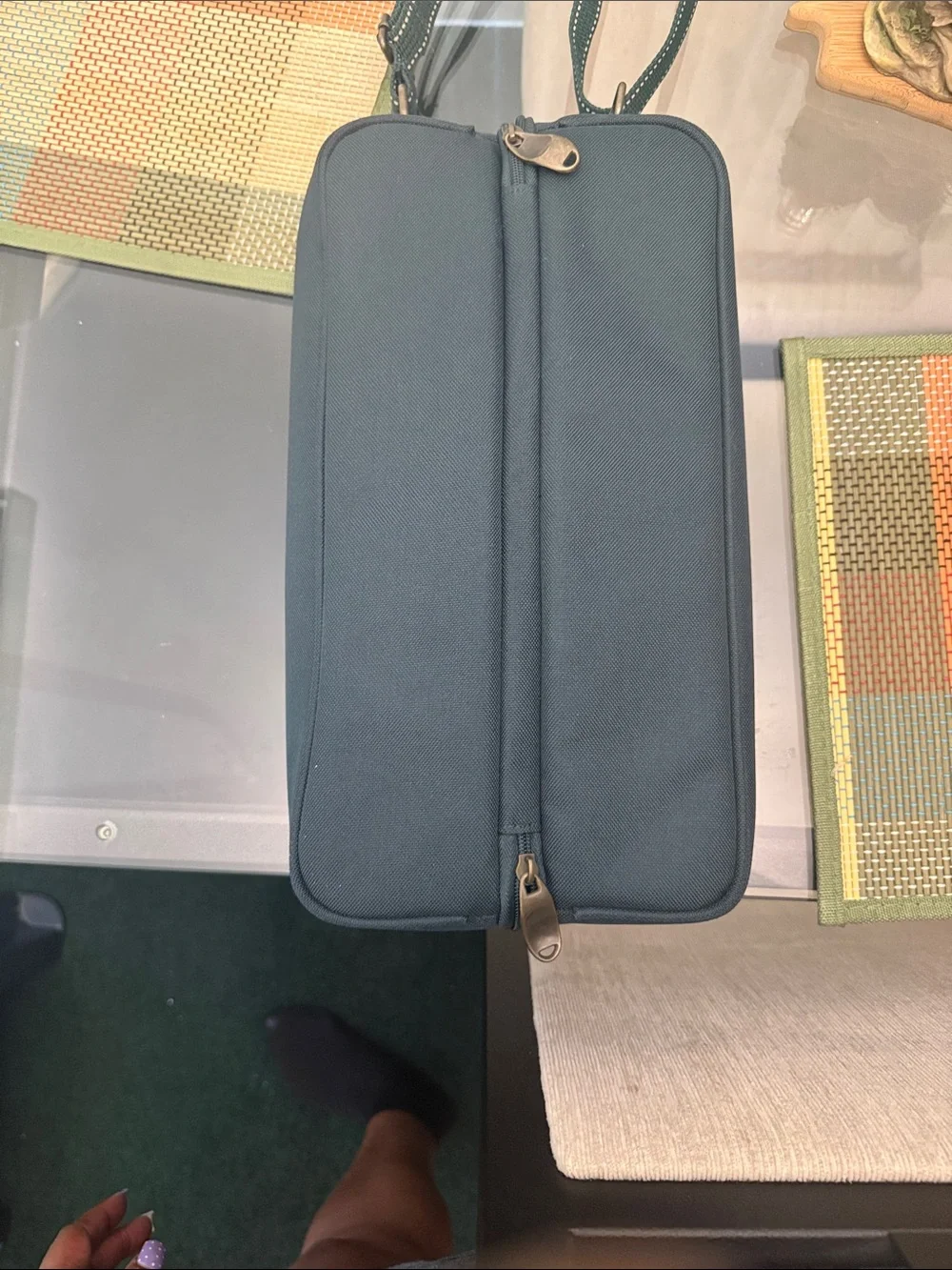 PICNIC AT ASCOT Wine for 2 Insulated Bag. Picnic style includes opener & glasses